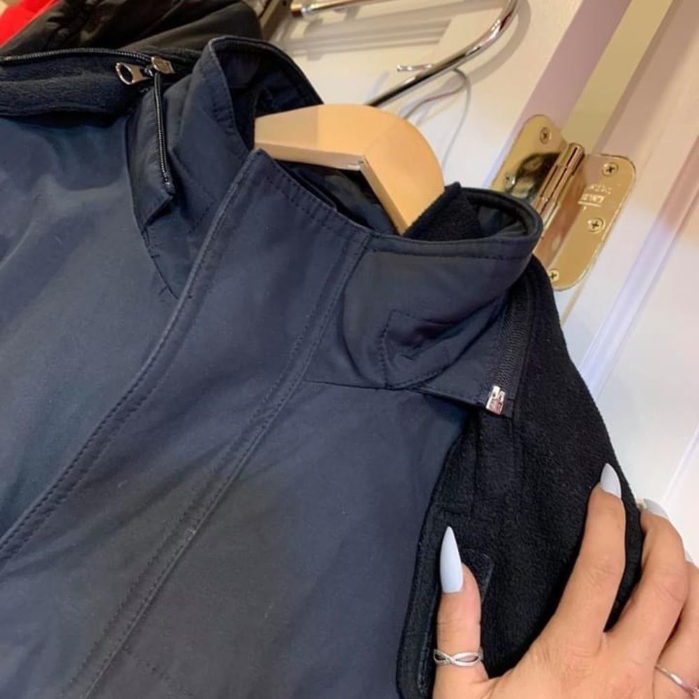 Weatherproof Black Multi-Layered Jacket With Deta… - image 6